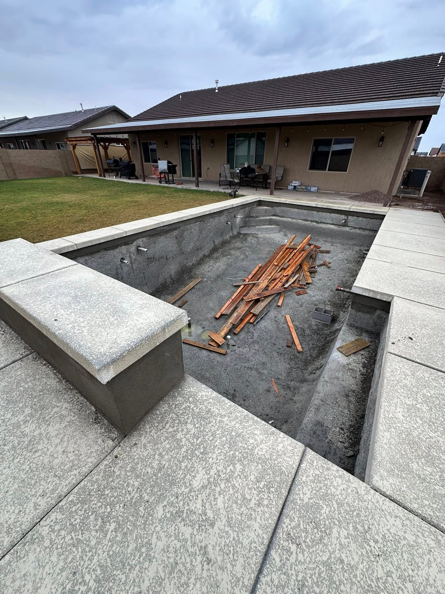 605108236_1375283844381677_8185706259845331049_n